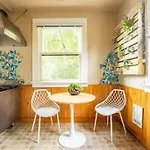 Charming Room In Capitol Hill - Foxglove Inn Rm 2