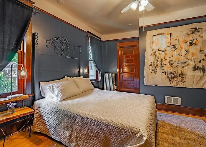Charming Room In Capitol Hill - Foxglove Inn Rm 2